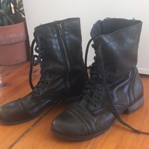 Steve Madden Troopa Leather Boots